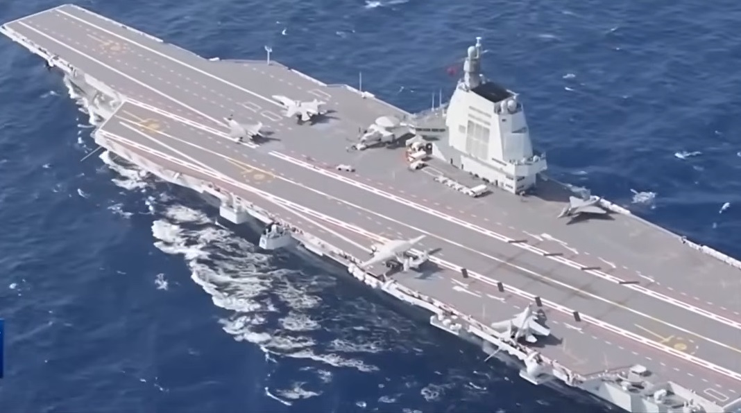 Chinese aircraft carrier Fujian flight deck. China News Service,